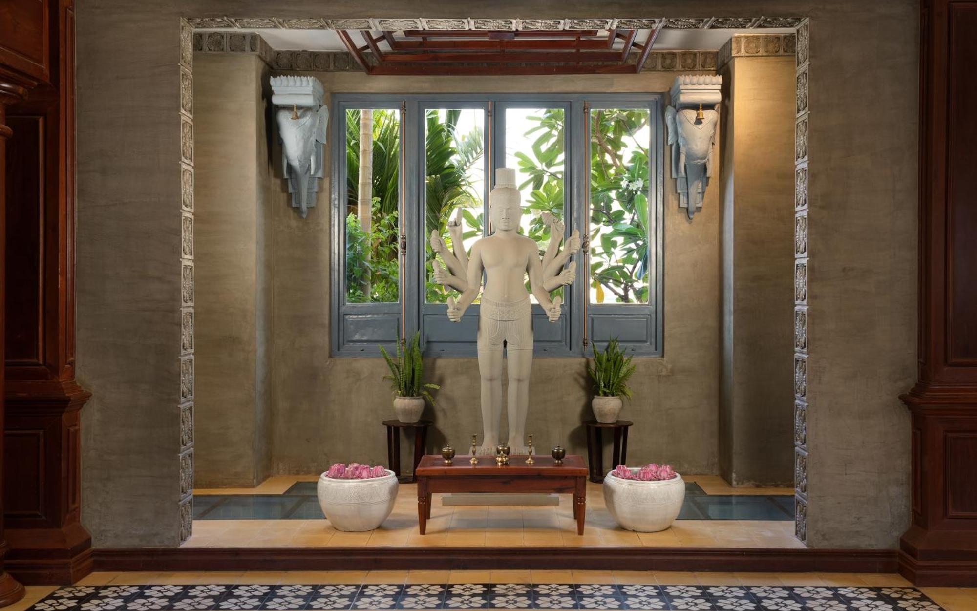 The Elephant Siem Reap Exterior photo