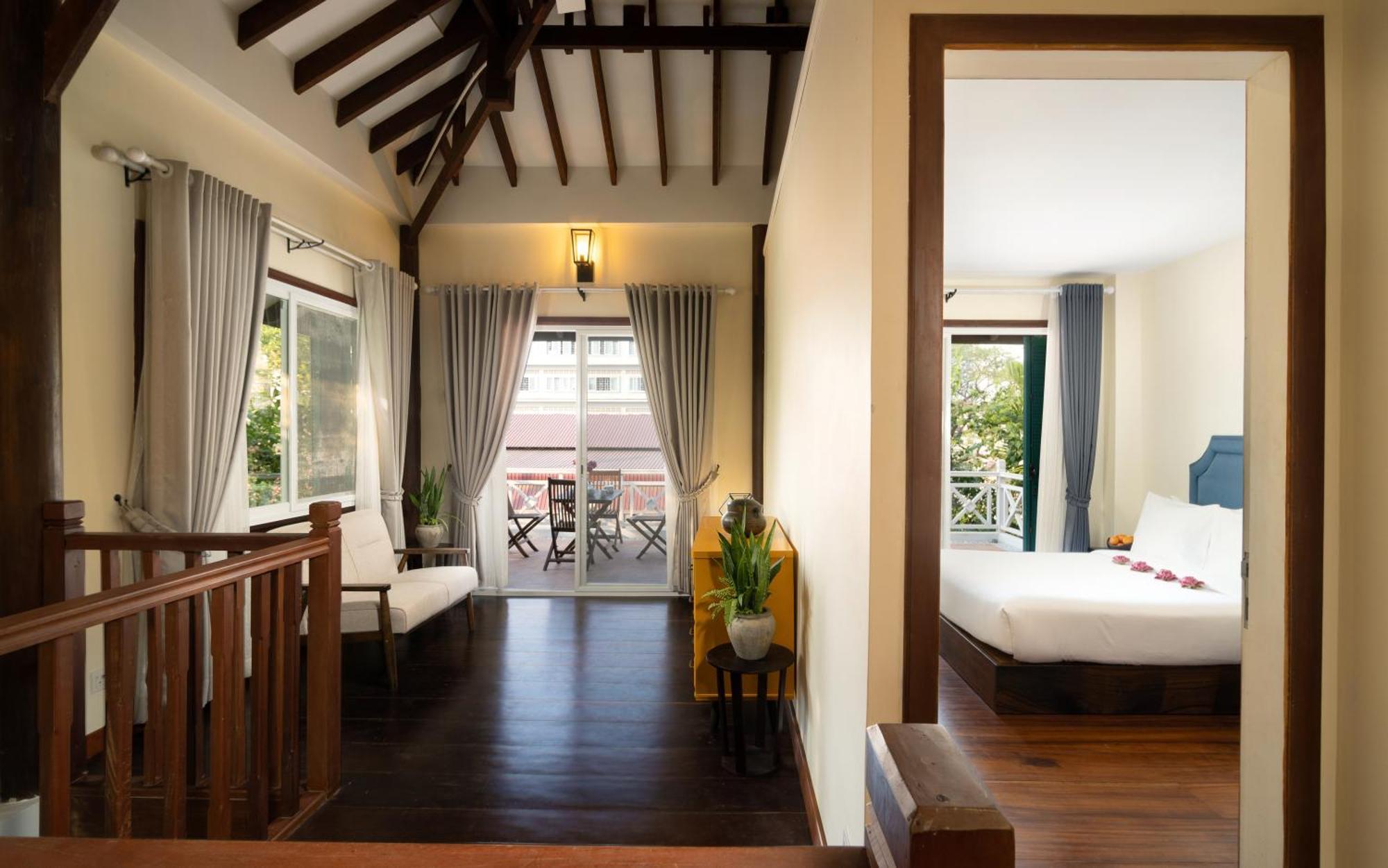 The Elephant Siem Reap Exterior photo