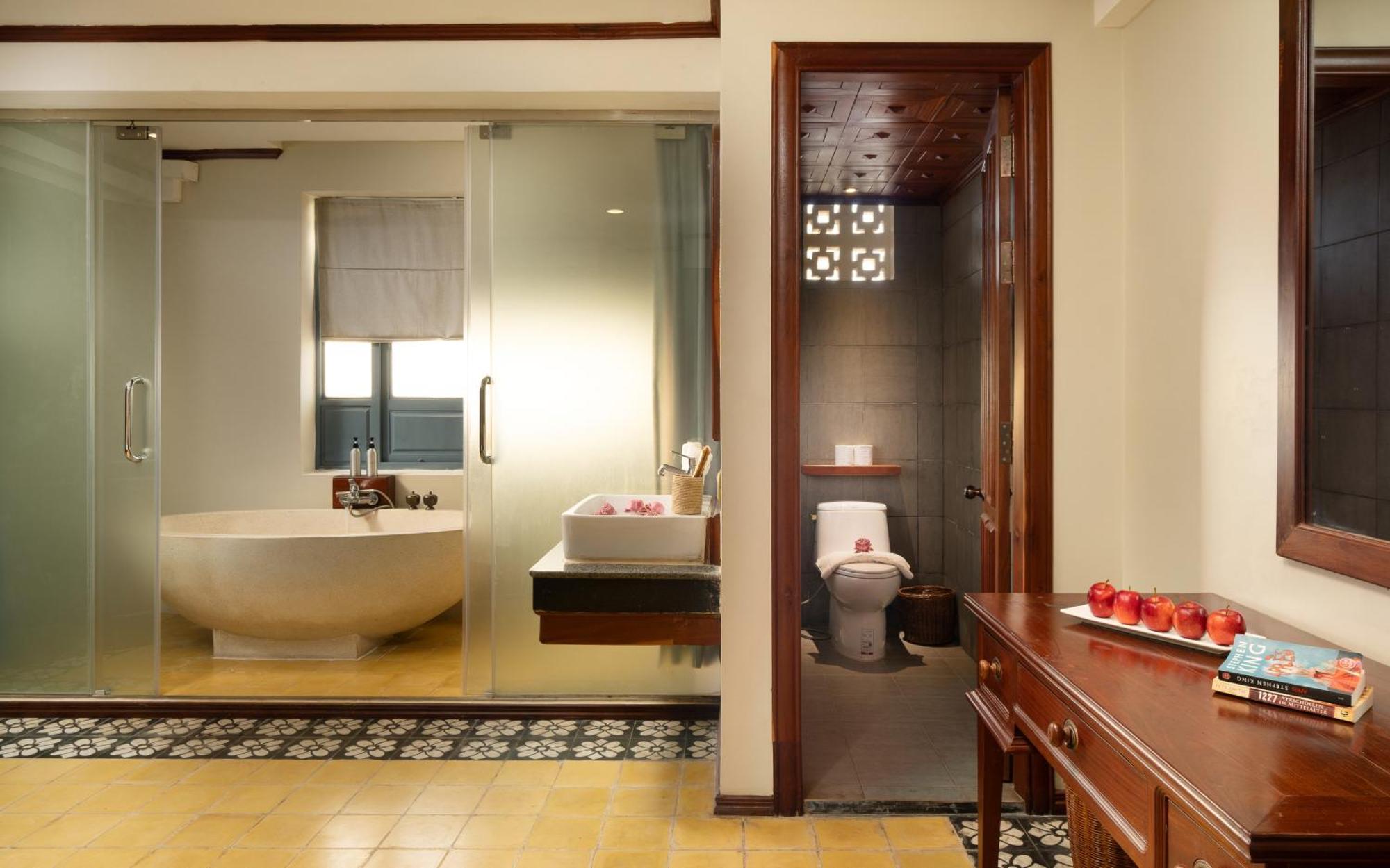 The Elephant Siem Reap Exterior photo