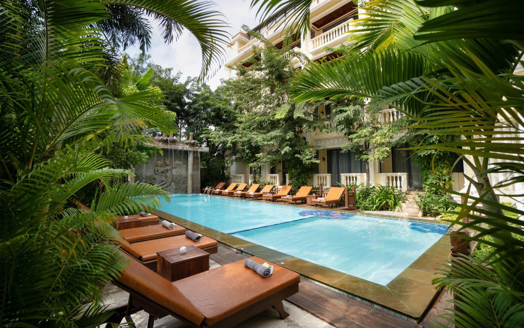 The Elephant Siem Reap Exterior photo